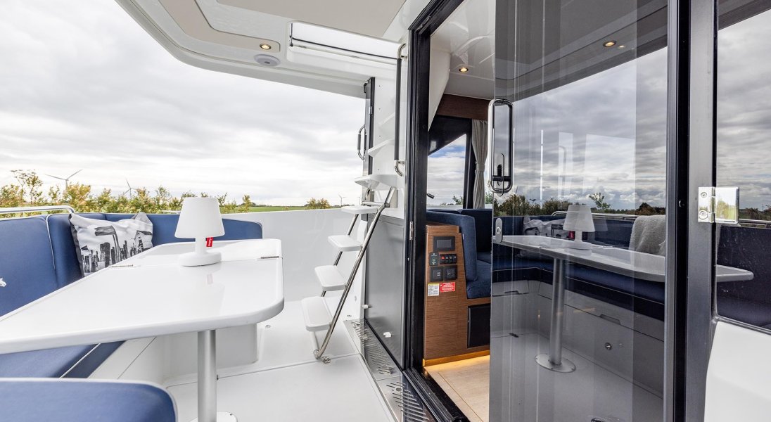 Delphia 11 Flylounge - Classe B