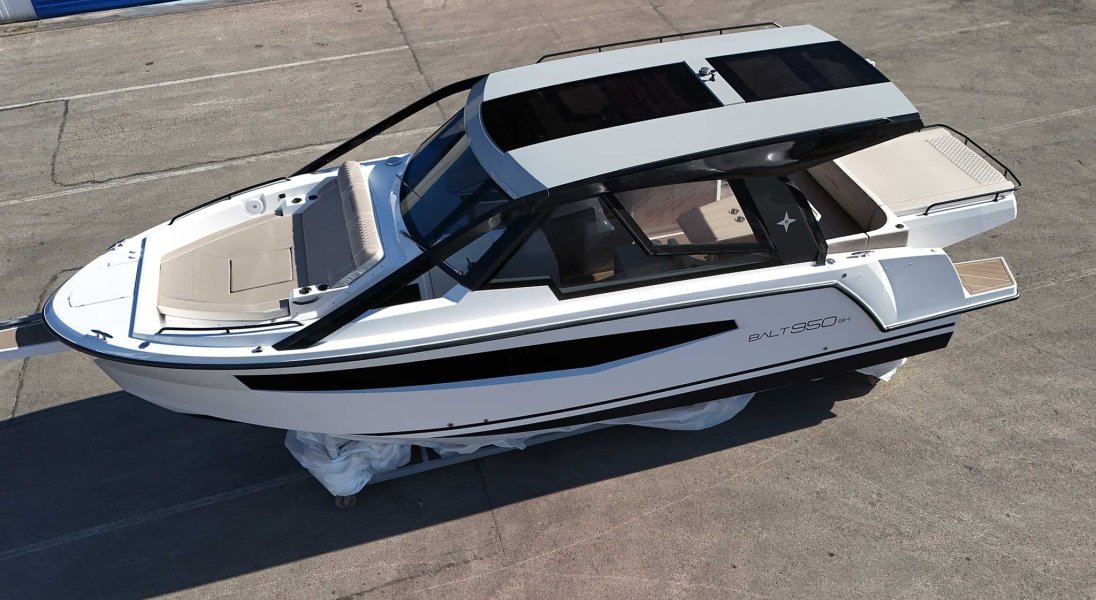 balt yacht 950